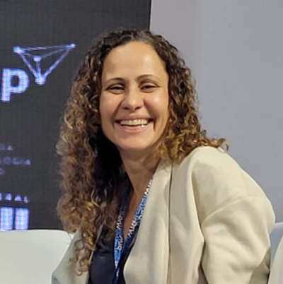 Cristiane de Sá Ferreira-Facio